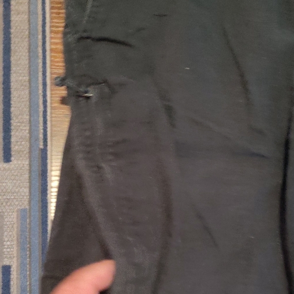 Dockers Men's 34x29 Dark Gray Cargo Pants - Picture 5 of 7